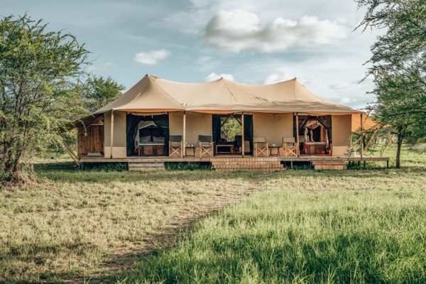 Serengeti-Kamwene-Tented-Camp-6-2048x1366